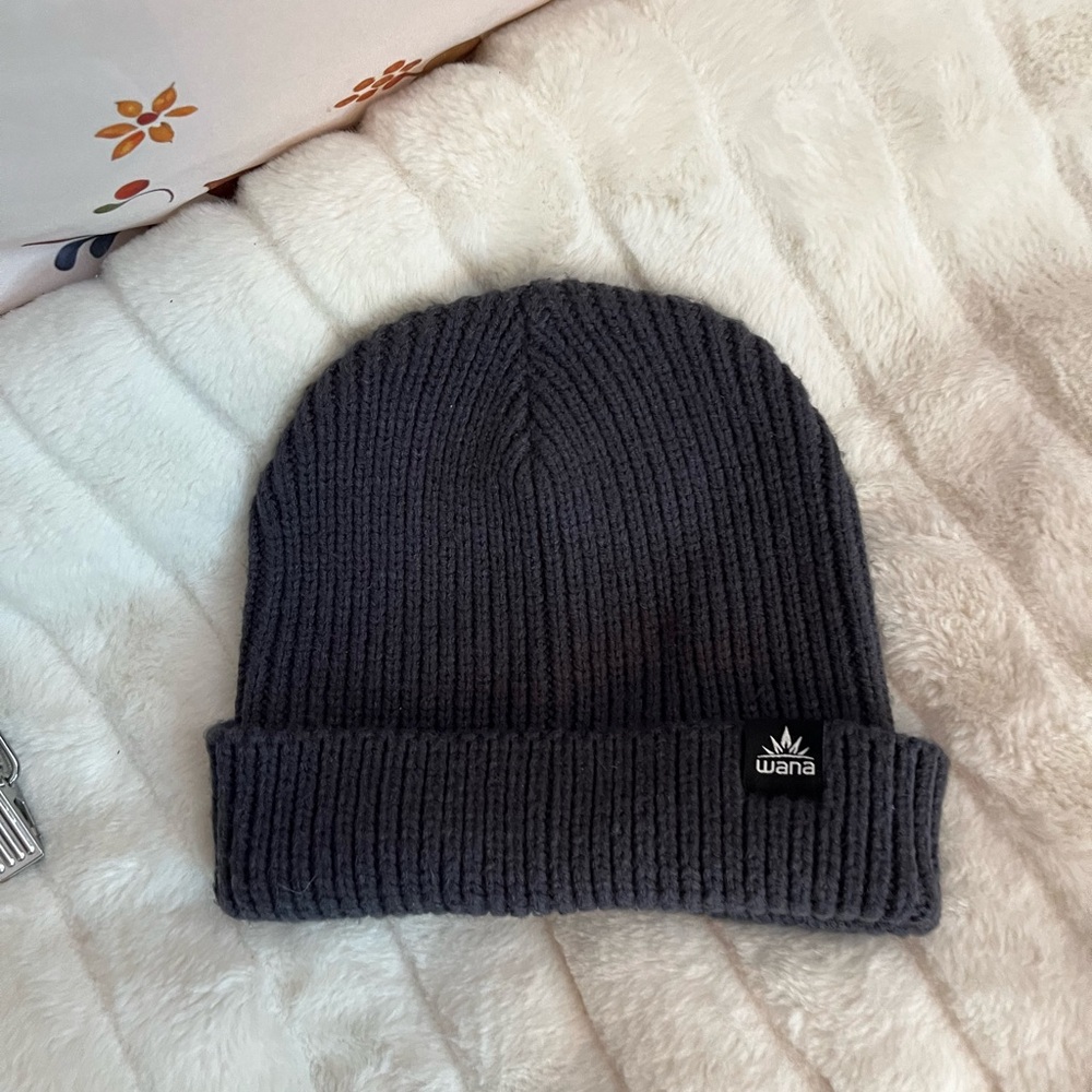Wana Edibles Mens OS Grey Black Knit Stretchy Winter Colorado Stoner Beanie Cap